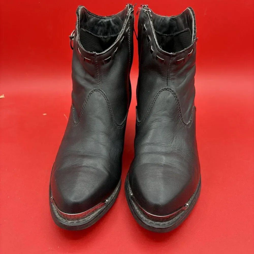 Capezio Black Leather Western Ankle Boots Side Zip Size 8M Made In USA
